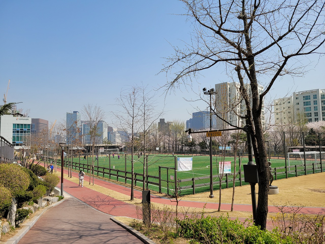 通过这场比